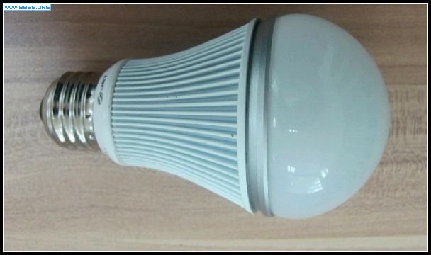 供应夏普款LED球泡灯外壳、球泡灯配件.jpg